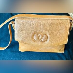 Original Valentino 1990’s garavani Les Sac no receipt, bag or box. 12x10 tall
